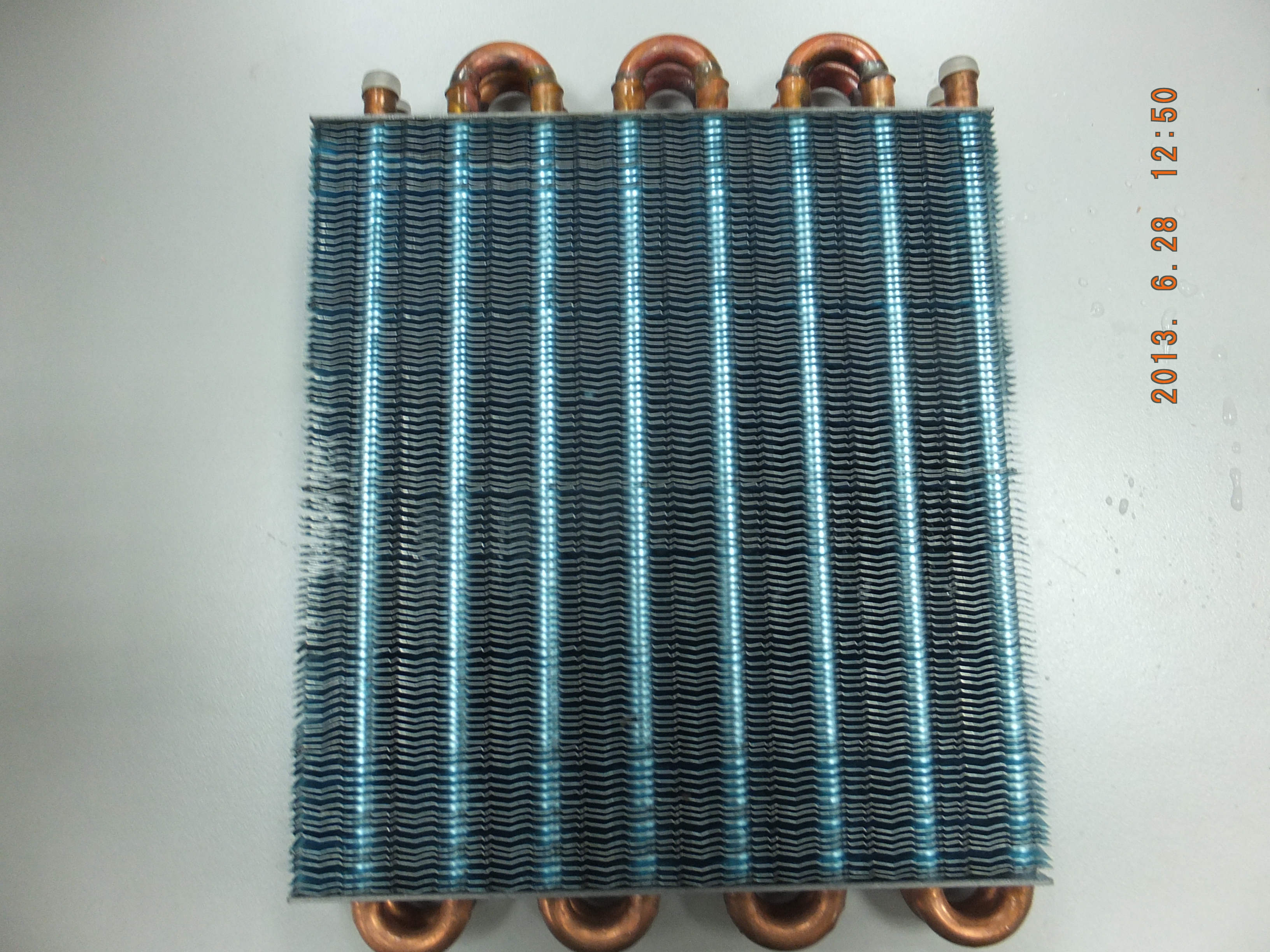 Dehumidifier condenser
